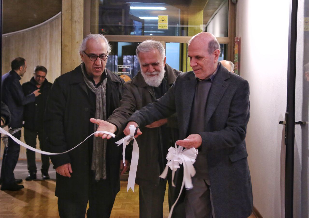 یادداشتهای یک دوربین